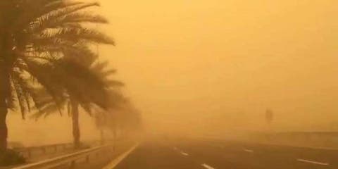 أكادير : رياح قوية وغبار كثيف بسماء المدينة