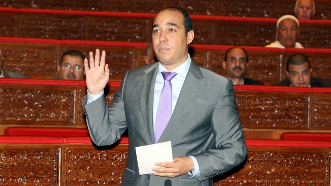 من بوابة البرلمان ..."أوزين " يقتحم ملف "مباراة المحاماة "