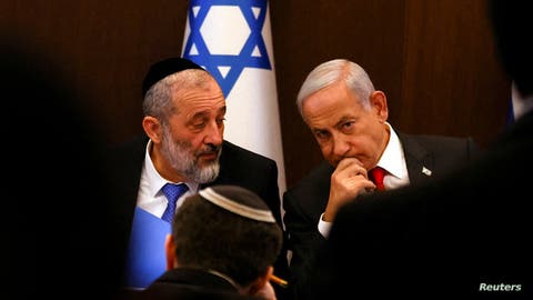المحكمة العليا الإسرائيلية تقضي بإقالة رئيس حزب “شاس”