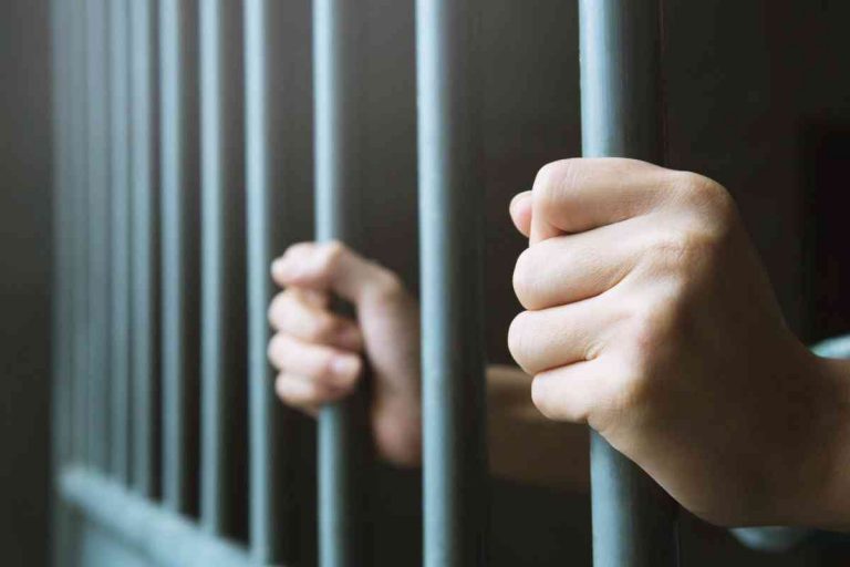 الحبس النافذ لمتورطين في فضيحة "ترميم منازل آيلة للسقوط بمكناس"