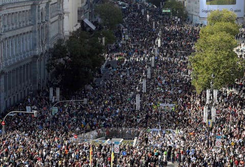 مسيرة مليونية باسبانيا احتجاجا على تدهور وضع المنظومة الصحية