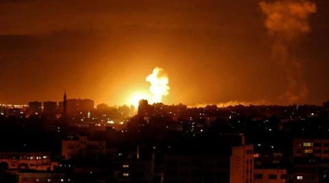 غارات عنيفة على غزة.. وإطلاق صواريخ على المستوطنات