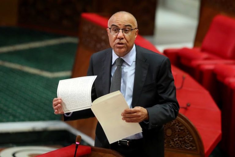 برلماني يسائل وزير التعليم عن "نقص الشعب العلمية بكلية خريبكة "
