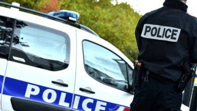 Photo of فرنسا.. مسلح يهاجم 7 أشخاص ب”سكين” في حديقة عامة