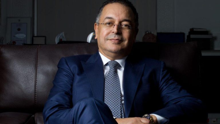 توقيف صحفي بفرنسا من أجل عبارة "الصحراء المغربية"..حداد يندد