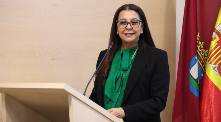 كريمة بنيعيش: المغرب يقدم إطارا "تنافسيا" للمستثمرين الأجانب