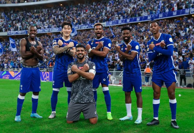 إنجاز تاريخي .. الهلال يثأر من فلامنغو ويبلغ نهائي الموندياليتو