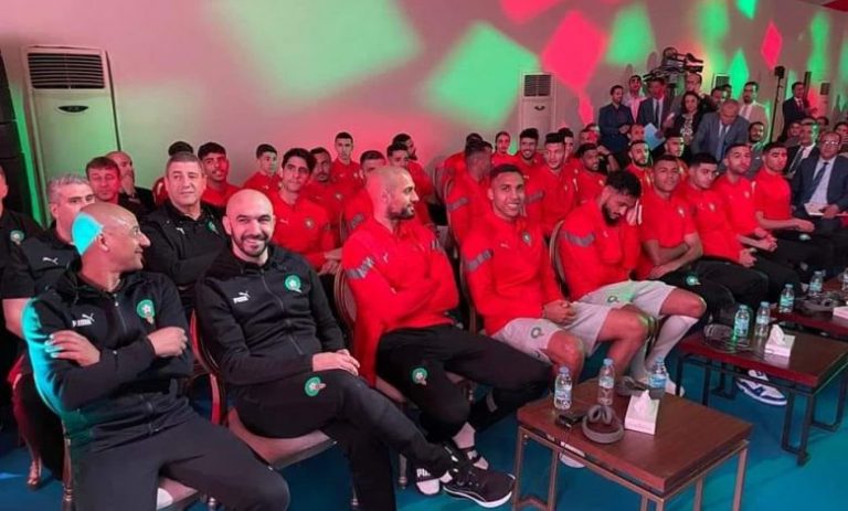 في بادرة إنسانية.. "أسود الأطلس" يزورون سجن سلا