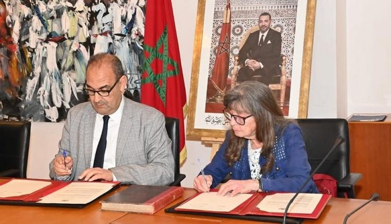 هبة خزانة الكاتب الراحل فيليب گايار لفائدة المكتبة الوطنية للمملكة