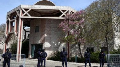 Photo of ق.تلى وجرحى في هجوم بسكين أمام مركز إسلامي في لشبونة
