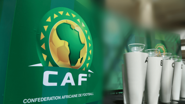 "الكاف" يعلن موعد قرعة ربع نهائي أبطال إفريقيا وكأس الكاف