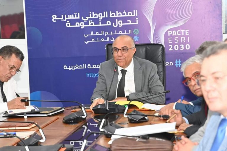 لوضع اللمسات الأخيرة على المسالك الجديدة.. ميراوي يجتمع برؤساء الجامعات