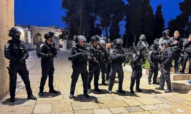 في الجمعة الثالثة من رمضان.. القوات الاسرائيلية تغلق الطرق المؤدية للمسجد الأقصى