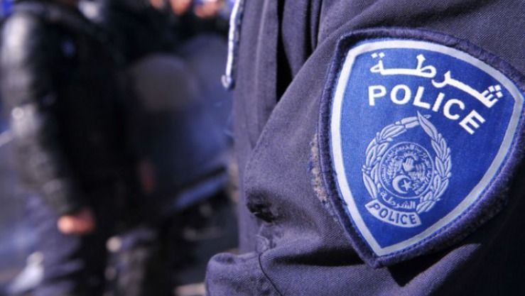 الجزائر: ط.عن إمام مسجد والسلطات تحقق