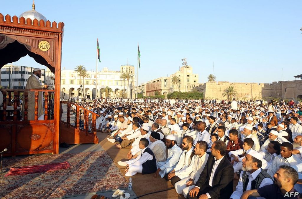 الانقسام يحرم الليبيين من الاحتفال بالعيد معا