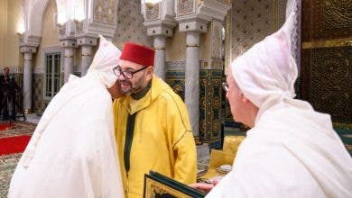 Photo of الملك يؤدي صلاة الجمعة بالمسجد المحمدي بالدار البيضاء
