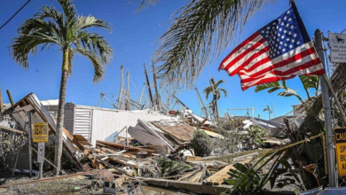 Photo of العواصف العنيفة بالولايات المتحدة تودي بحياة 17 شخصا