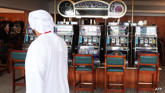 أول دولة خليجية تقترب من تقنين القمار