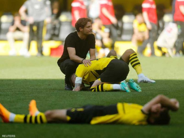 بايرن ميونيخ ينتزع لقب الدوري الألماني من دورتموند