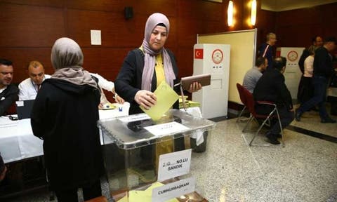 الأتراك في الخارج يدلون بصوتهم في الجولة الثانية من الرئاسيات