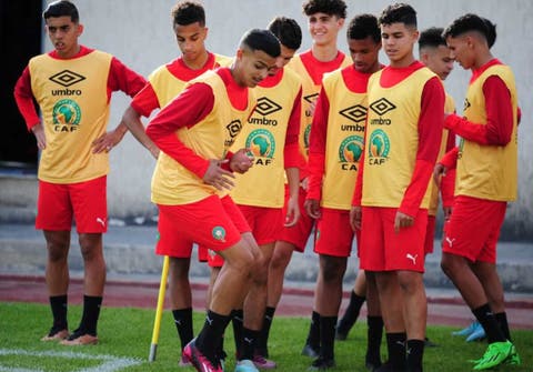 المنتخب المغربي لأقل من 17 سنة يختم استعداداته لقمة حسم التأهل بالجزائر