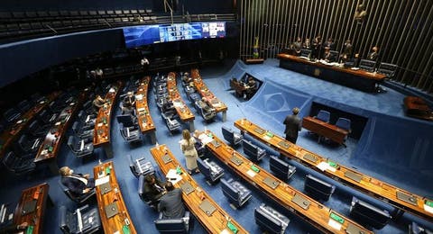 “الشيوخ البرازيلي” يصادق على اتفاقية تعاون في مجال الدفاع مع المغرب