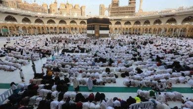 Photo of السعودية.. جموع تؤدي صلاة عيد الأضحى في الحرمين الشريفين