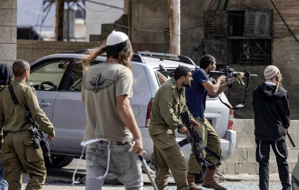 "فرنسا" تدين عنف المستوطنين بعد هجمات على قرى فلسطينية