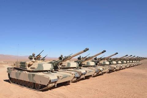 الجيش المغربي يعزز ترسانته العسكرية بـ 33 دبابة تشيكية من طرز “T72”