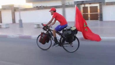 Photo of الرحالة المغربي عياد المفتحي يصل إلى القاهرة في رحلة عبر 3 قارات