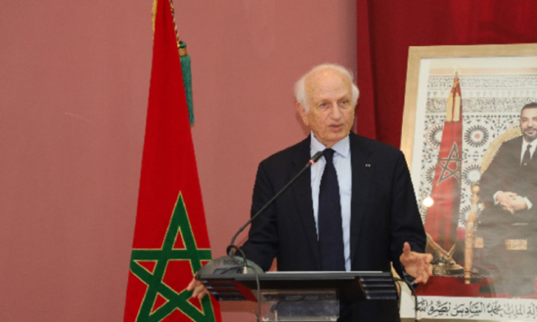 أزولاي: المغرب يشهد تحت قيادة الملك زخما استثنائيا