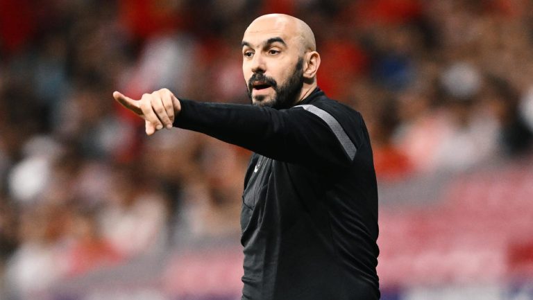 عودة زياش وغياب حمد الله.. هذه لائحة "الأسود" لمبارتي كوت ديفوار وليبيريا