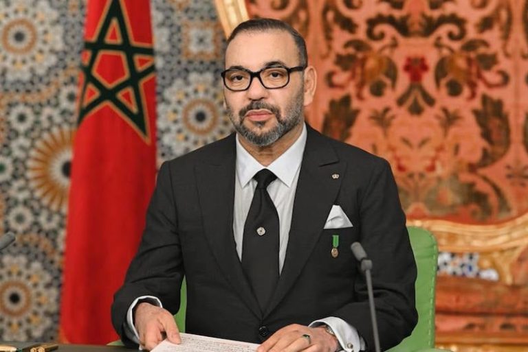 الملك يستقبل الولاة والعمال الجدد بالقصر الملكي بالرباط