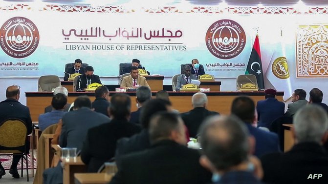 ليبيا البرلمان الليبي يسحب الثقة من حكومة الدبيبة