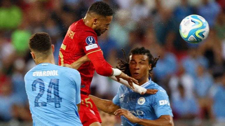 ويستهام يسعى للتعاقد مع المهاجم المغربي يوسف النصيري