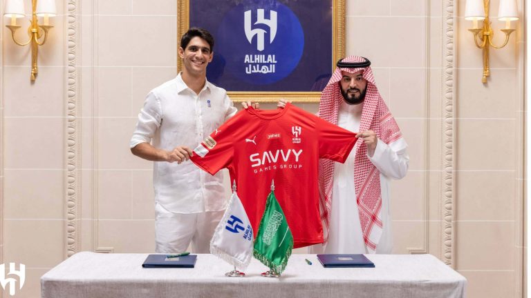 بونو: "جئت بعقلية كتابة التاريخ مع الهلال"