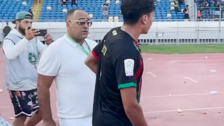 الجامعة "تعاقب" الهبطي والابراهيمي بسبب أحداث مباراة الجيش والرجاء