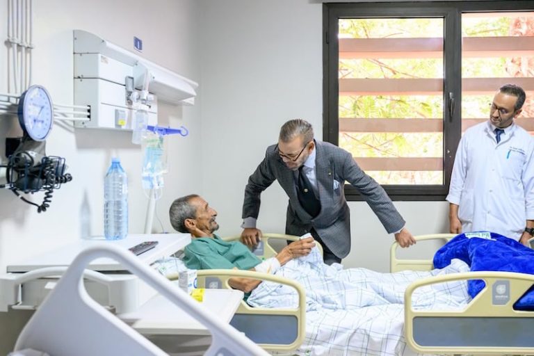البروفيسور بنهيمة لهبة بريس: "زيارة الملك للضحايا رفعت المعنويات"