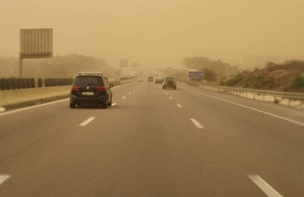 الطرق السيارة تدعو المغاربة لتجنب التنقل حتى تتحسن الأحوال الجوية