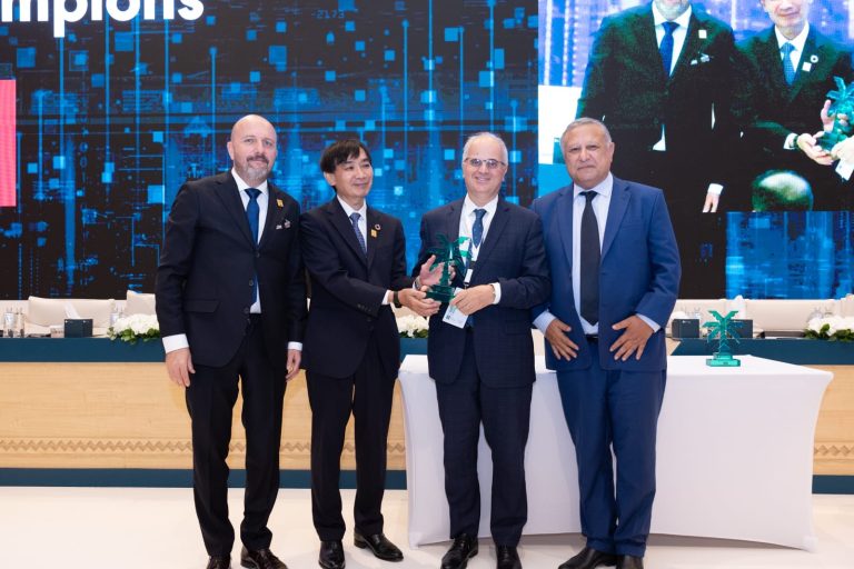 المغرب يحصل على جائزة أحسن تقدم على الصعيد العربي والعالمي في مؤشر التنمية البريدية