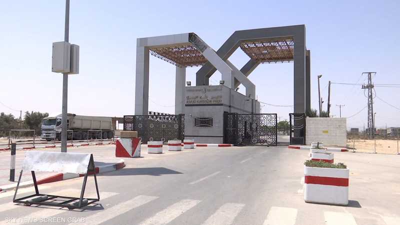 فتح معبر رفح بين مصر وقطاع غزة غدا لإدخال المساعدات الإنسانية