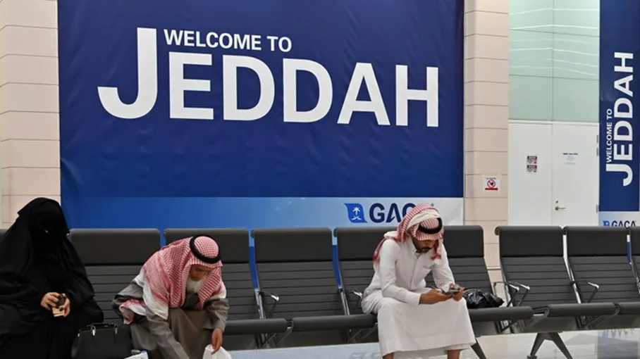 السعودية تعيد 177 معتمرا نيجيريا بعد إلغاء تأشيرات دخولهم
