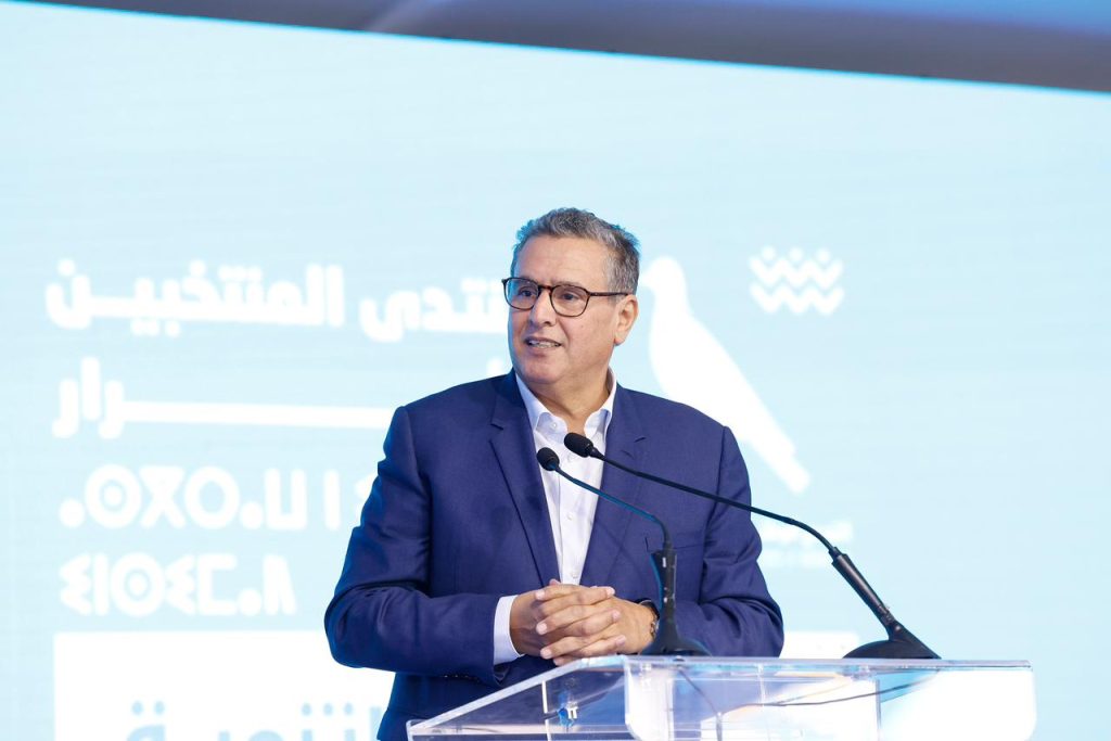 أخنوش : "الأحرار حزب المعقول والعمل الجاد وليس دكانا سياسيا "