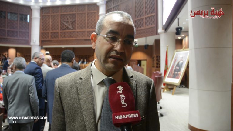 بعزيز لهبة بريس: الحكومة خضعت لمقترح الاتحاد الاشتراكي وجمدت "القانون الأساسي"