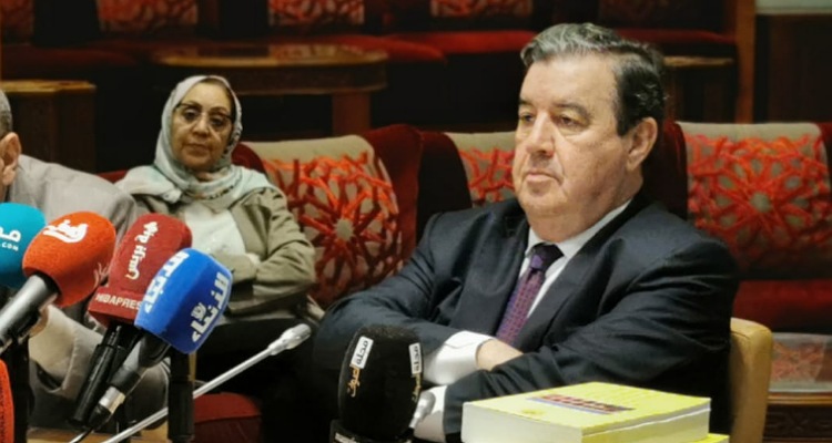 السنتيسي: "بنموسى رجل نزيه.. لكن اللي كيعاونوه خبلو ليه الصوفة"