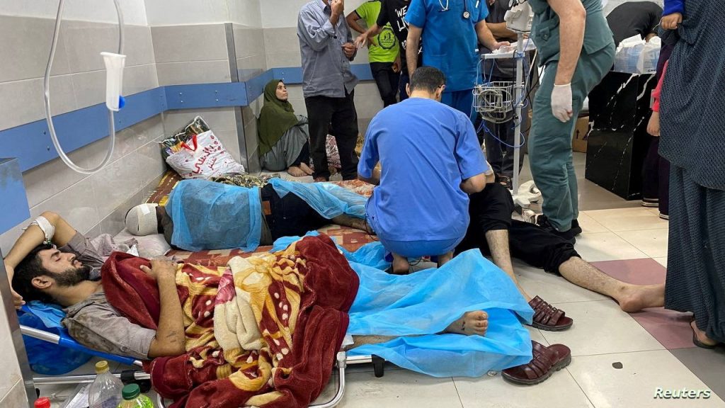 حرب غزة: المرضى بين شبح الجوع وأنين الآلام 