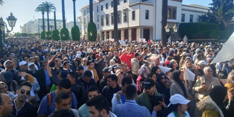"الاشتراكي الموحد” يطالب الحكومة بسحب " النظام الأساسي"