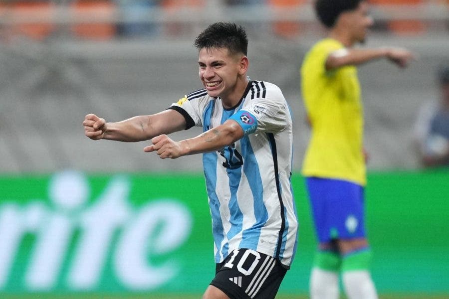 الأرجنتين تقسو على البرازيل في مونديال الفتيان وتتأهل لنصف النهائي
