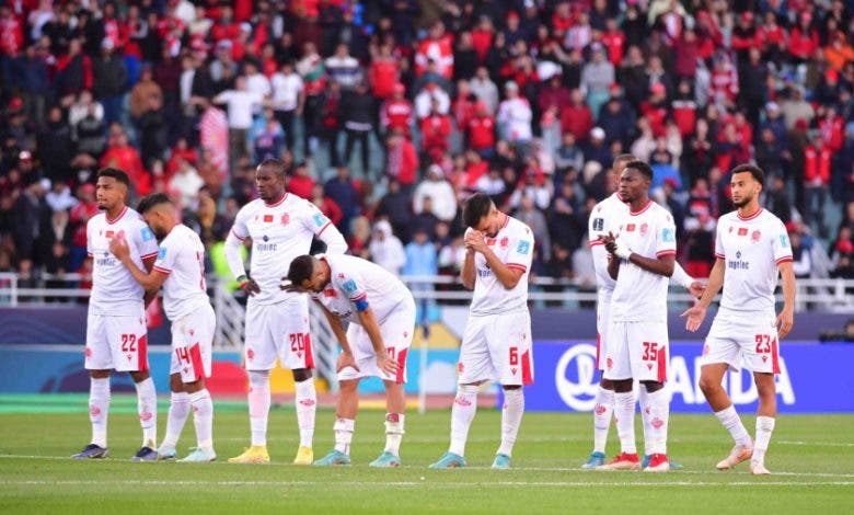 الوداد يصل لأبيدجان لتصحيح مساره في دوري أبطال أفريقيا