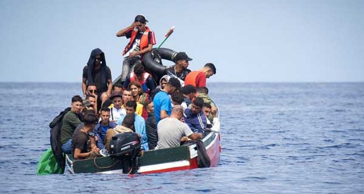 اشتوكة : المصالح الأمنية تحبط عملية هجرة سرية